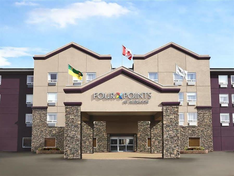 Hotel Four Points By Sheraton Saskatoon Esterno foto